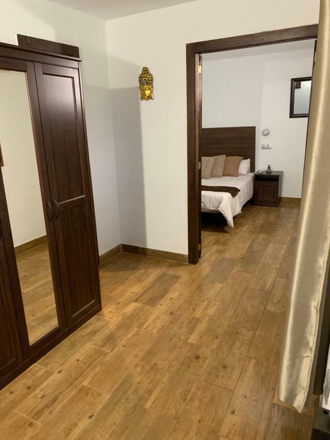 Valtisya Pool And Airport Pension Telde Buitenkant foto